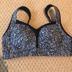 LuluLemon TaTa Tamer II